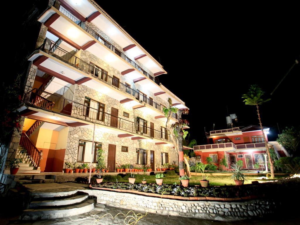 Trekkers Lodge Pokhara Exterior photo